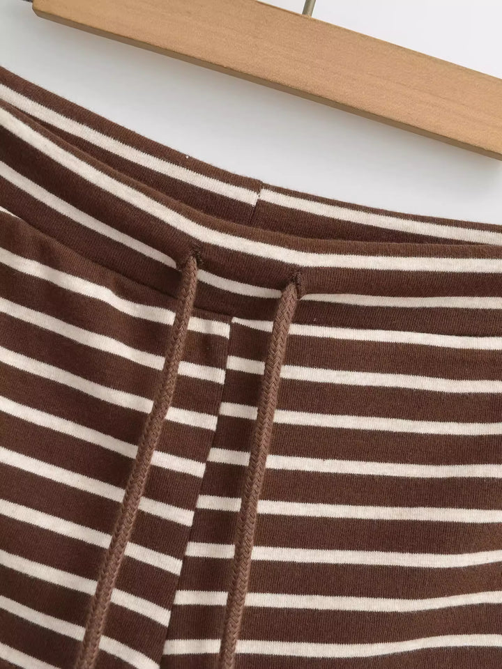 ボーダーローライズショートパンツ