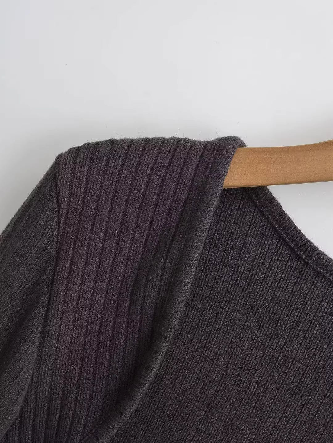 スリットスリーブリブニットボレロカーディガン