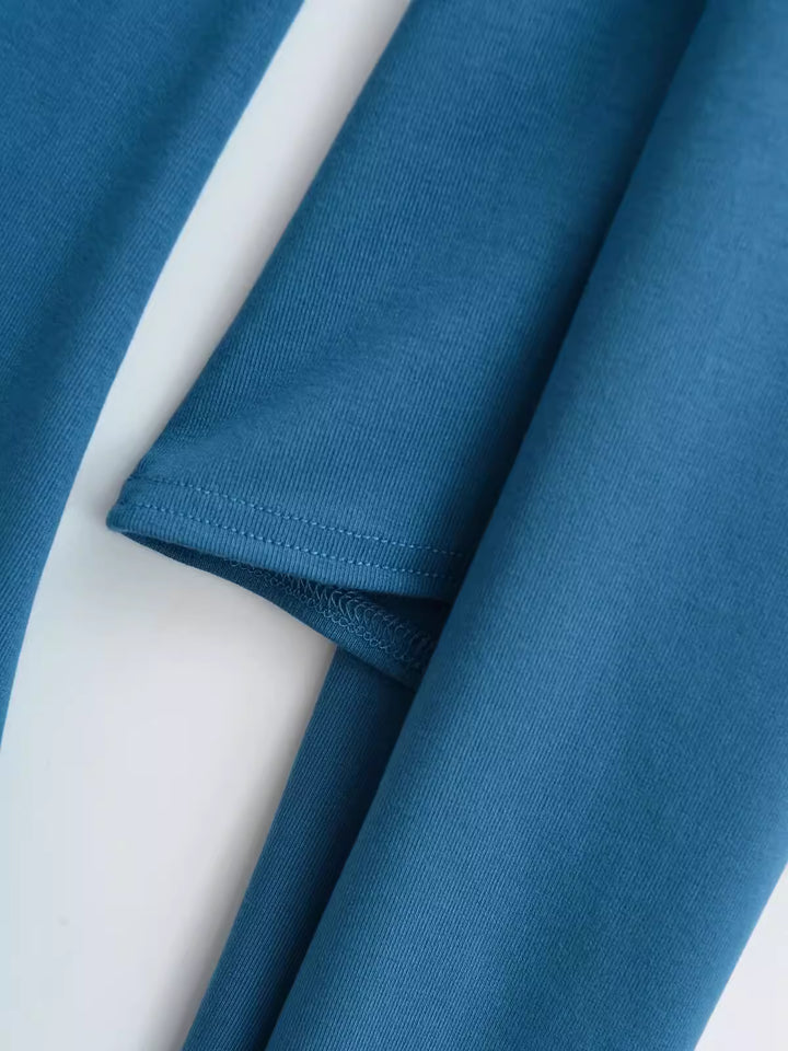 タイ付きドレープネックトップス