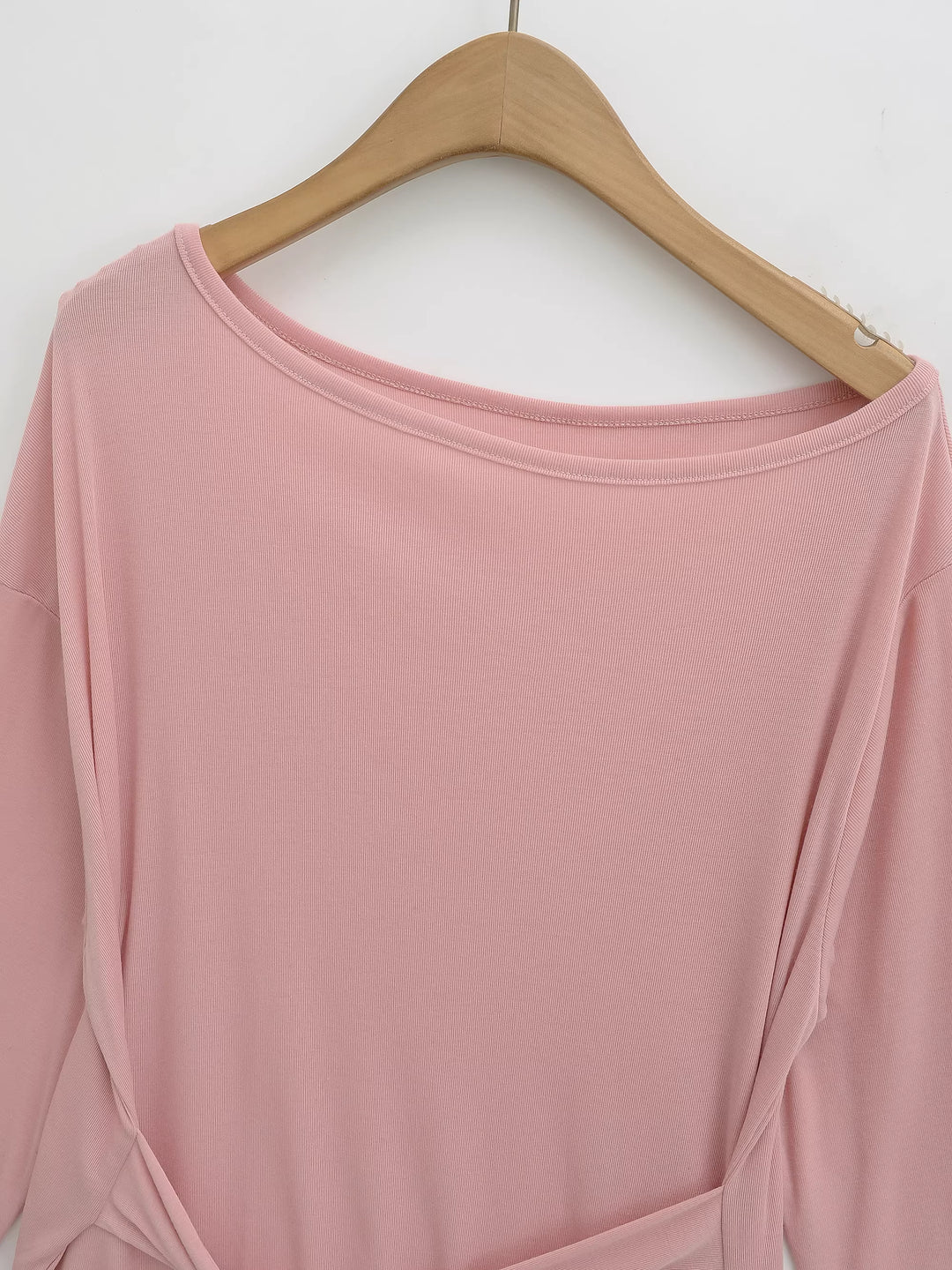 オフショルダーウエストタイトップス