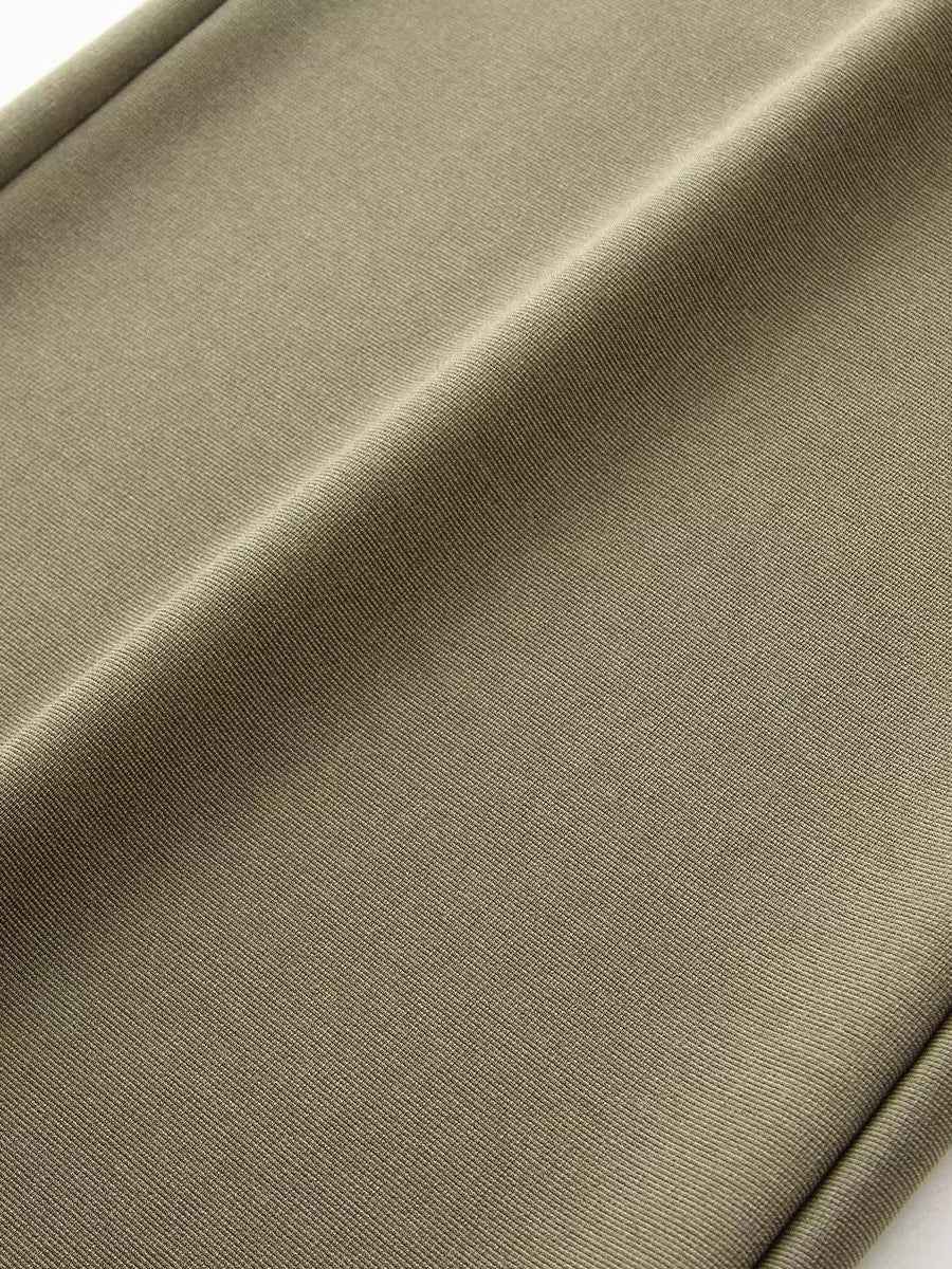 バックオープンTシャツパンツセット