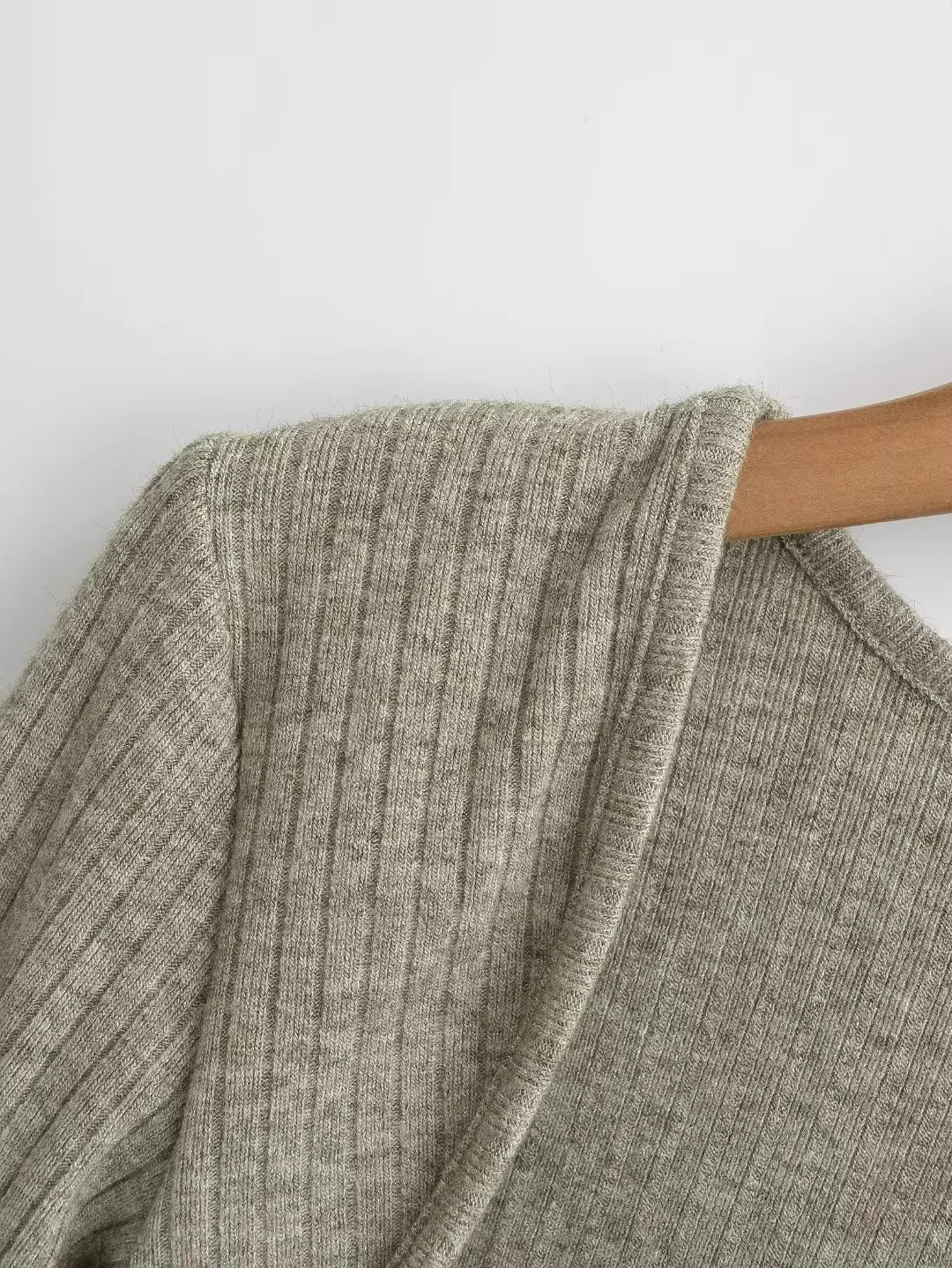 スリットスリーブリブニットボレロカーディガン