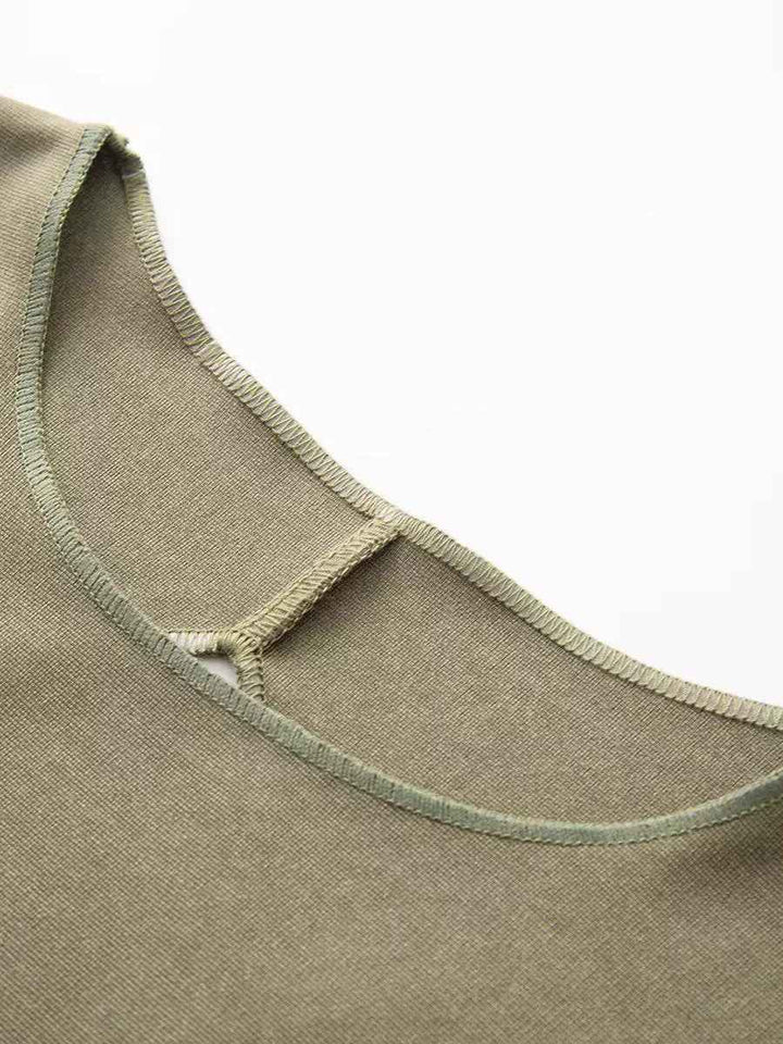 バックオープンTシャツパンツセット