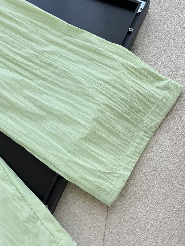 ワッシャーパラシュートパンツ