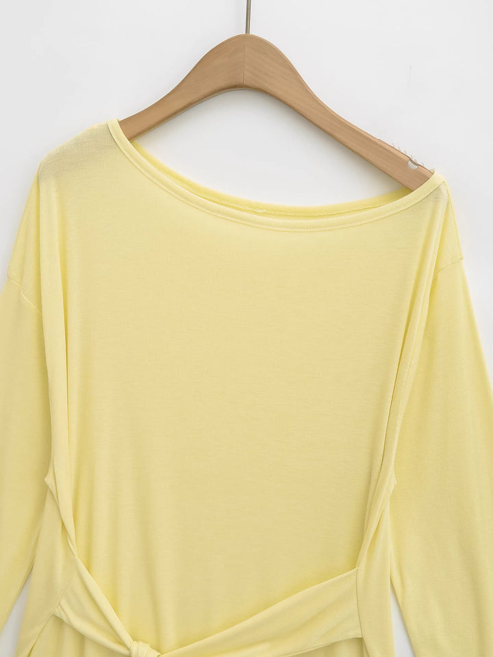 オフショルダーウエストタイトップス