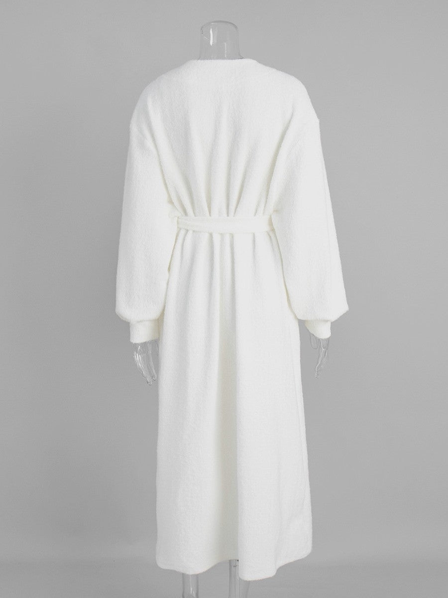 ホワイトニットロングコーディガン