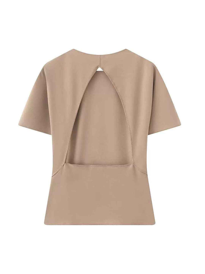 バックオープンTシャツパンツセット