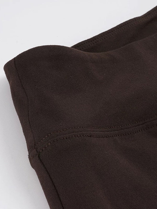ソフトVネックTシャツフレアクロップドパンツセットアップ