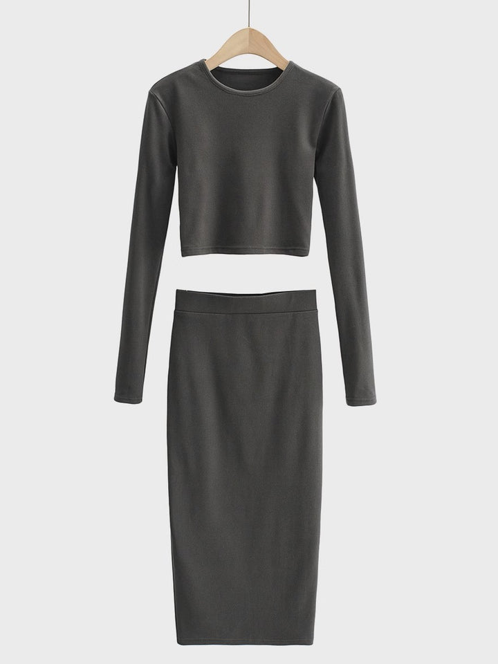 クロップドトップ＆ナロースカート セット