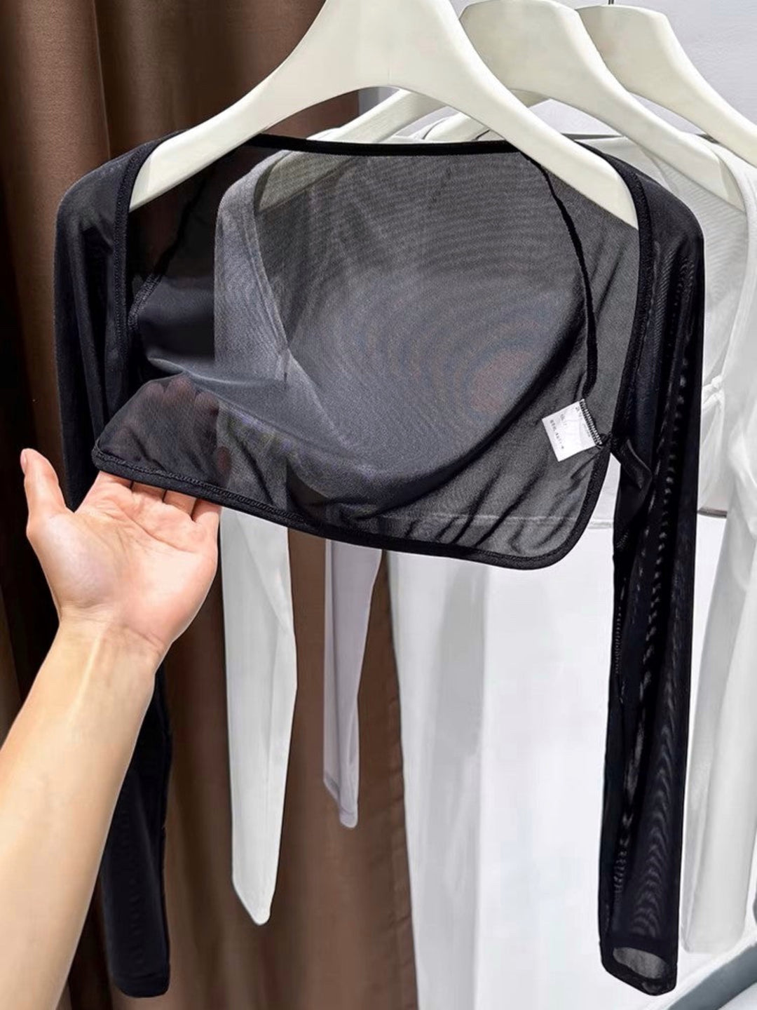 ストレッチシアーメッシュクロップドトップス