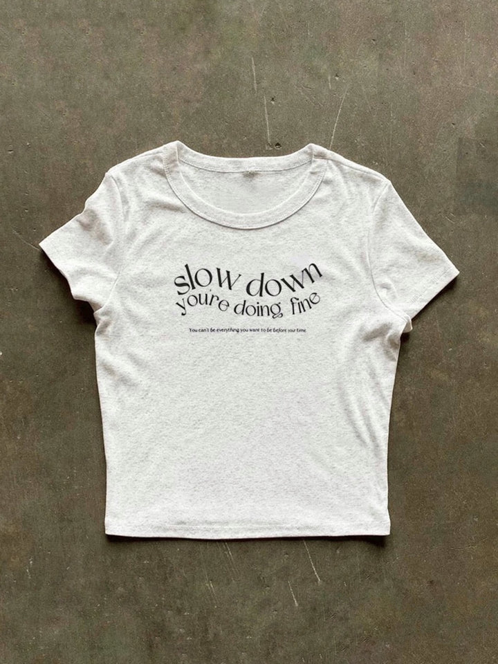 Slow Down Logo プリントTシャツ